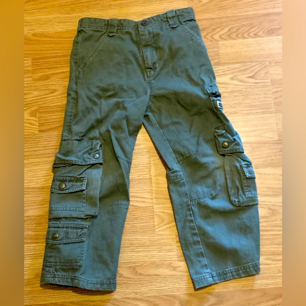 OTB Jeanswear Olive Green Cargo Pants w/ Stretch Waist  - Size 5